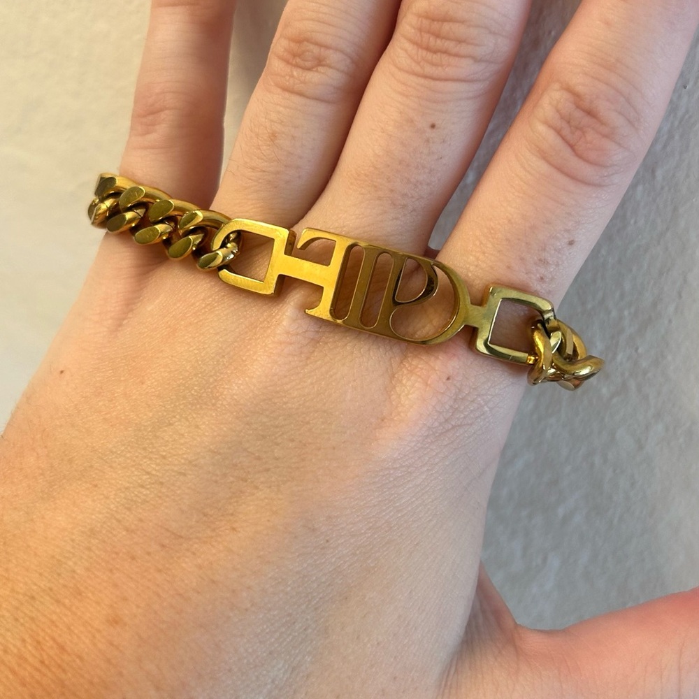 Taylor Swift TTPD Gold Bracelet - Picture 5 of 6
